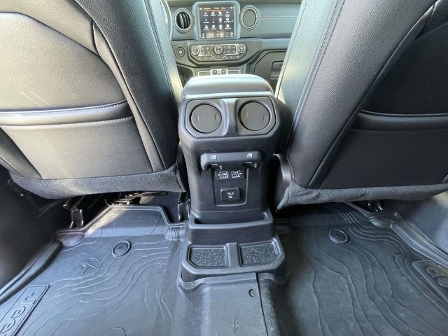 2021 Jeep Wrangler Unlimited Sahara High Altitude