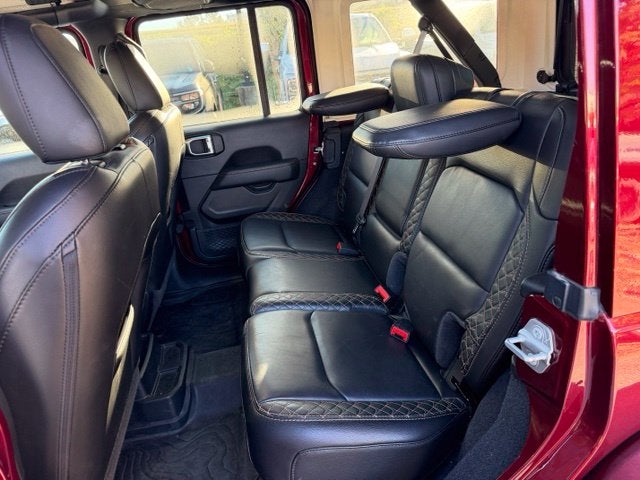 2021 Jeep Wrangler Unlimited Sahara High Altitude