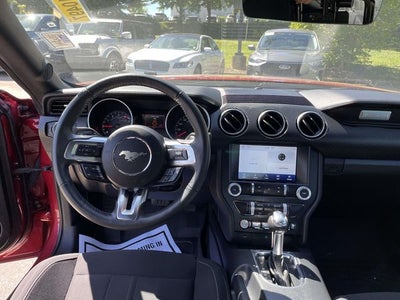 2022 Ford Mustang EcoBoost