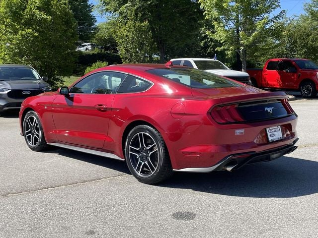 2022 Ford Mustang EcoBoost