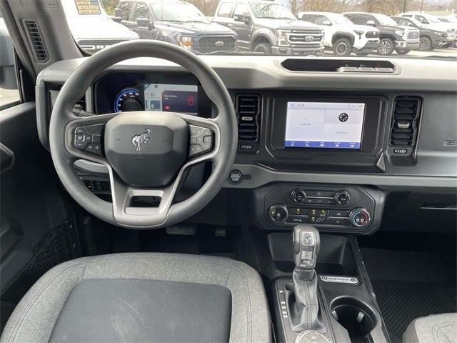 2021 Ford Bronco Base