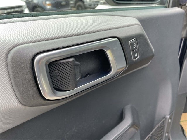 2021 Ford Bronco Base