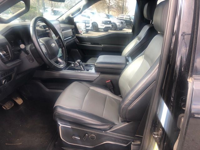 2023 Ford F-150 Lightning Lariat