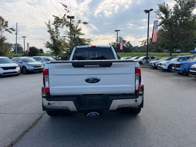 2019 Ford F-350SD Lariat DRW