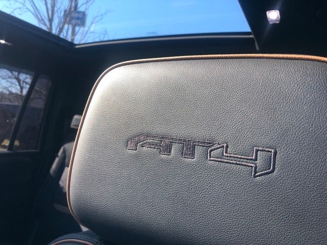 2024 GMC Yukon XL AT4