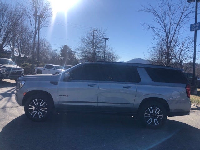 2024 GMC Yukon XL AT4