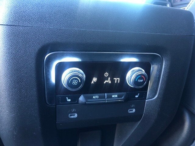 2024 GMC Yukon XL AT4