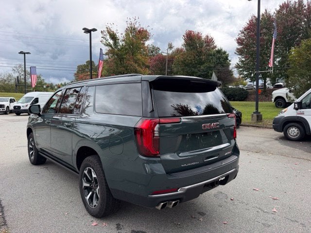 2025 GMC Yukon XL AT4