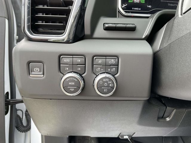 2025 GMC Sierra 3500HD Denali