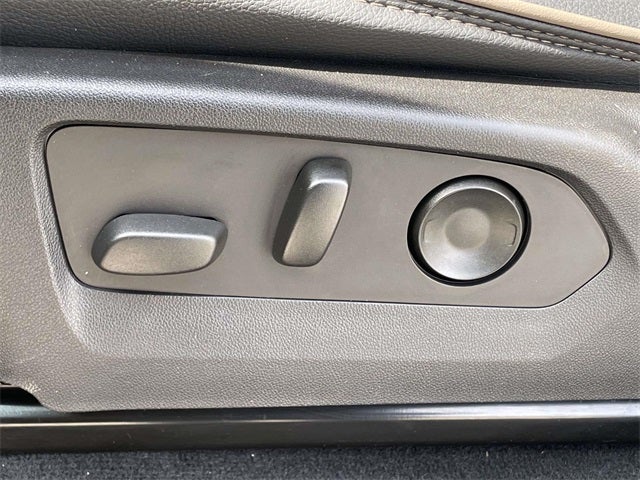 2023 GMC Canyon Denali