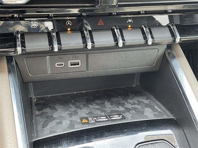 2023 GMC Canyon Denali