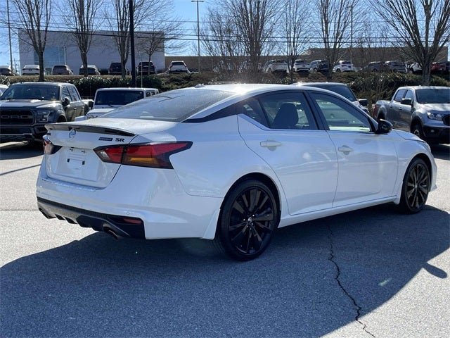 2022 Nissan Altima 2.5 SR