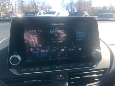 2022 Nissan Altima 2.5 SR