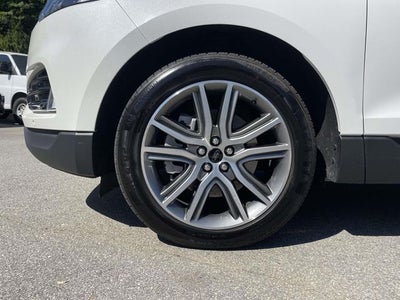 2023 Ford Edge Titanium