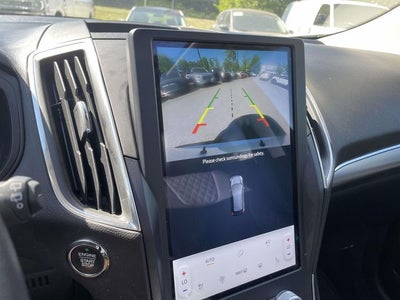 2023 Ford Edge Titanium