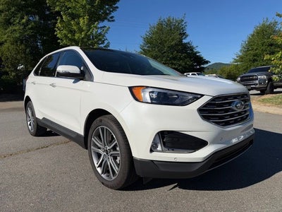 2023 Ford Edge Titanium