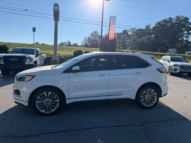 2022 Ford Edge Titanium