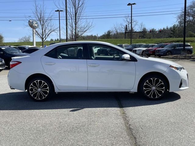 2015 Toyota Corolla S Plus