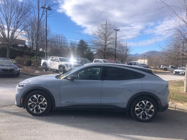 2024 Ford Mustang Mach-E Select