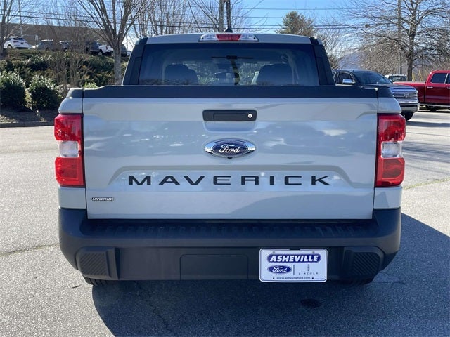 2024 Ford Maverick XL