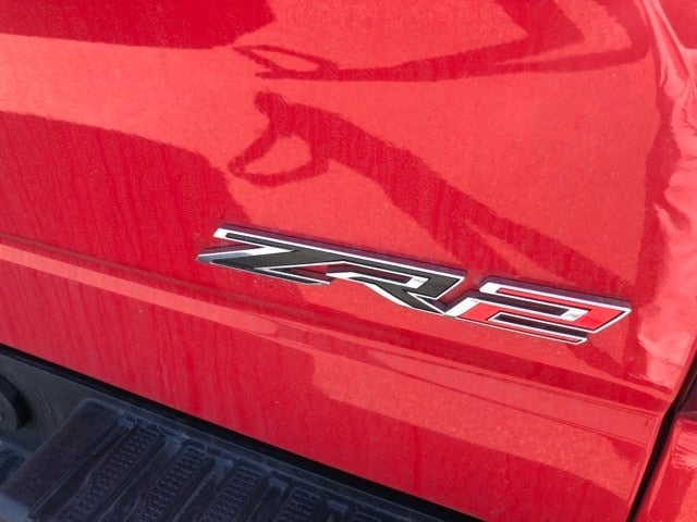 2025 Chevrolet Silverado 1500 ZR2