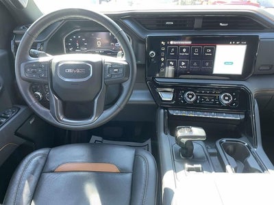 2025 GMC Sierra 1500 AT4