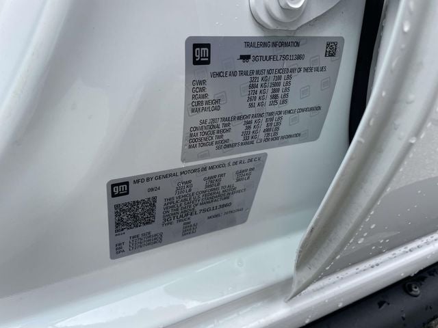 2025 GMC Sierra 1500 AT4X
