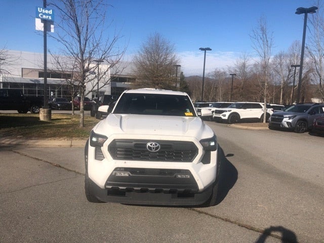 2025 Toyota Tacoma Hybrid TRD Off Road