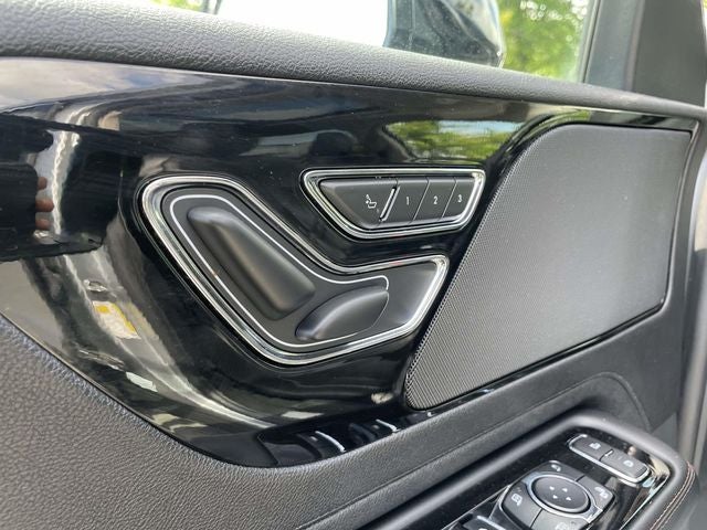 2023 Lincoln Aviator Standard