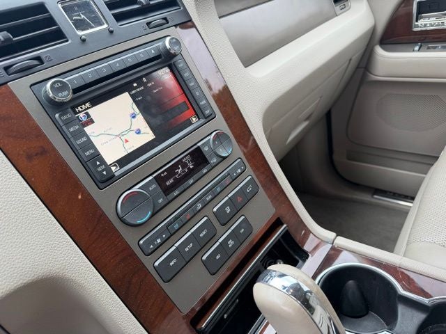 2014 Lincoln Navigator Base