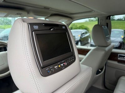 2014 Lincoln Navigator Base