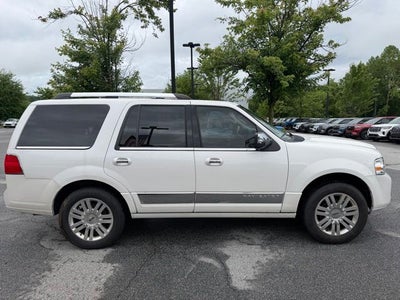 2014 Lincoln Navigator Base