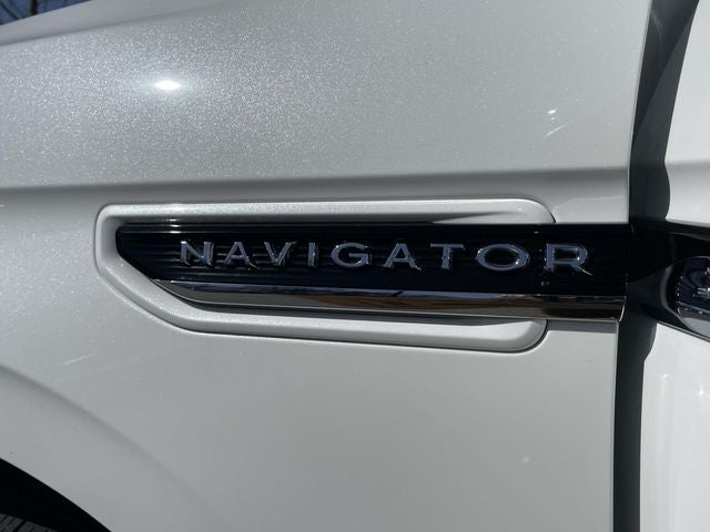 2023 Lincoln Navigator Black Label