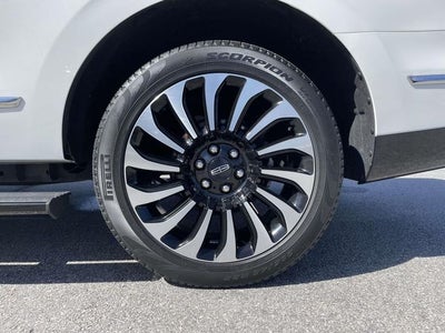 2023 Lincoln Navigator Black Label