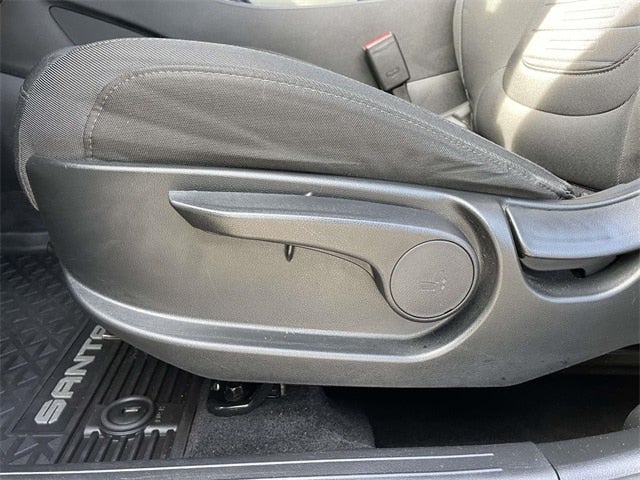 2023 Hyundai Santa Cruz SE