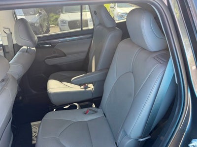 2020 Toyota Highlander Limited