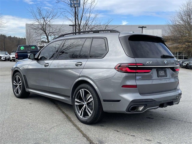 2023 BMW X7 xDrive40i