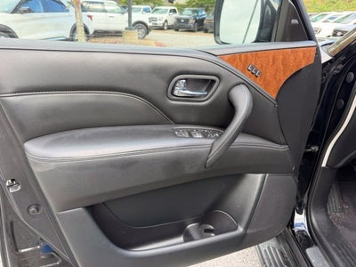 2019 INFINITI QX80 LUXE
