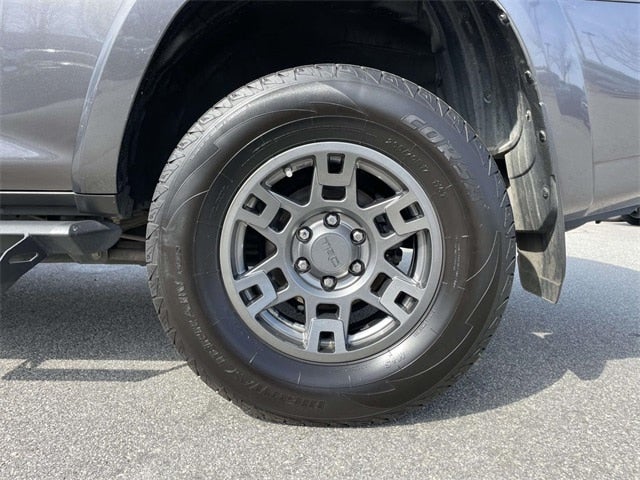 2020 Toyota 4Runner Venture