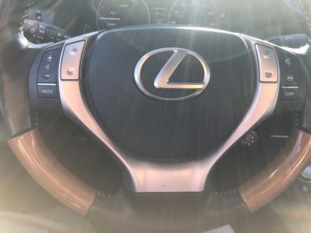 2015 Lexus ES 300h