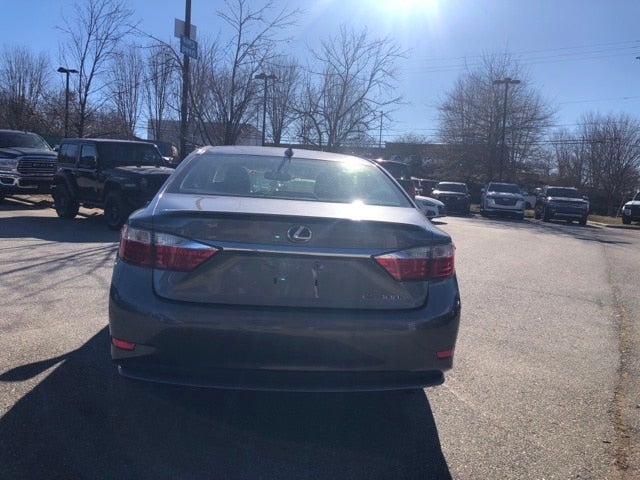 2015 Lexus ES 300h