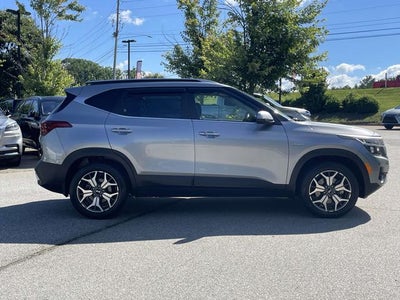 2021 Kia Seltos EX