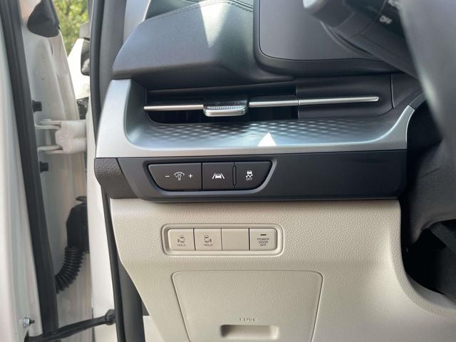 2023 Kia Carnival LX Seat Package