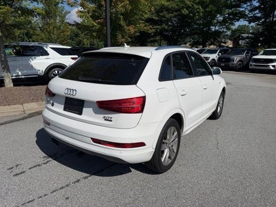 2018 Audi Q3 2.0T Premium quattro