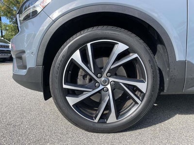 2021 Volvo XC40 R-Design