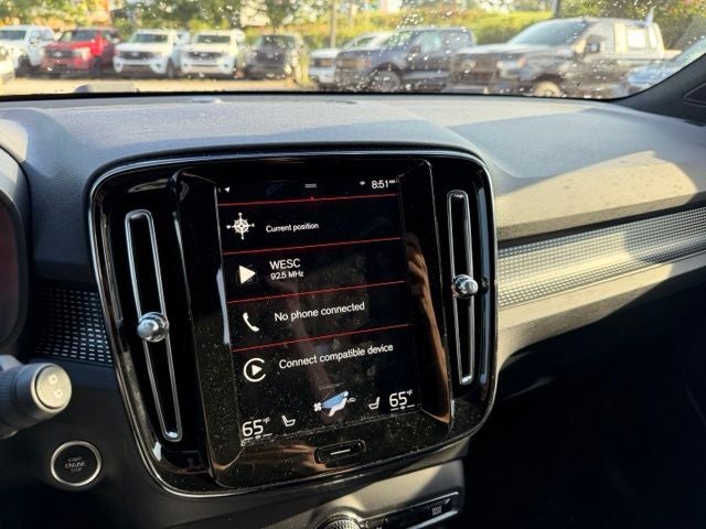 2021 Volvo XC40 R-Design