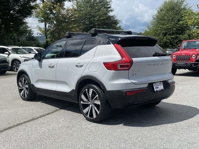 2022 Volvo XC40 Recharge Pure Electric P8 Ultimate