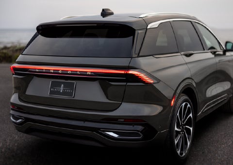 The rear of a 2025 Lincoln Black Label Nautilus® SUV displays full LED rear lighting. | Asheville Lincoln in Asheville NC