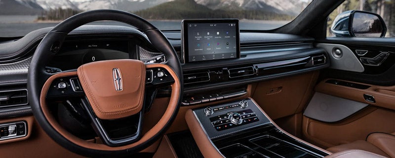 Lincoln Aviator interior